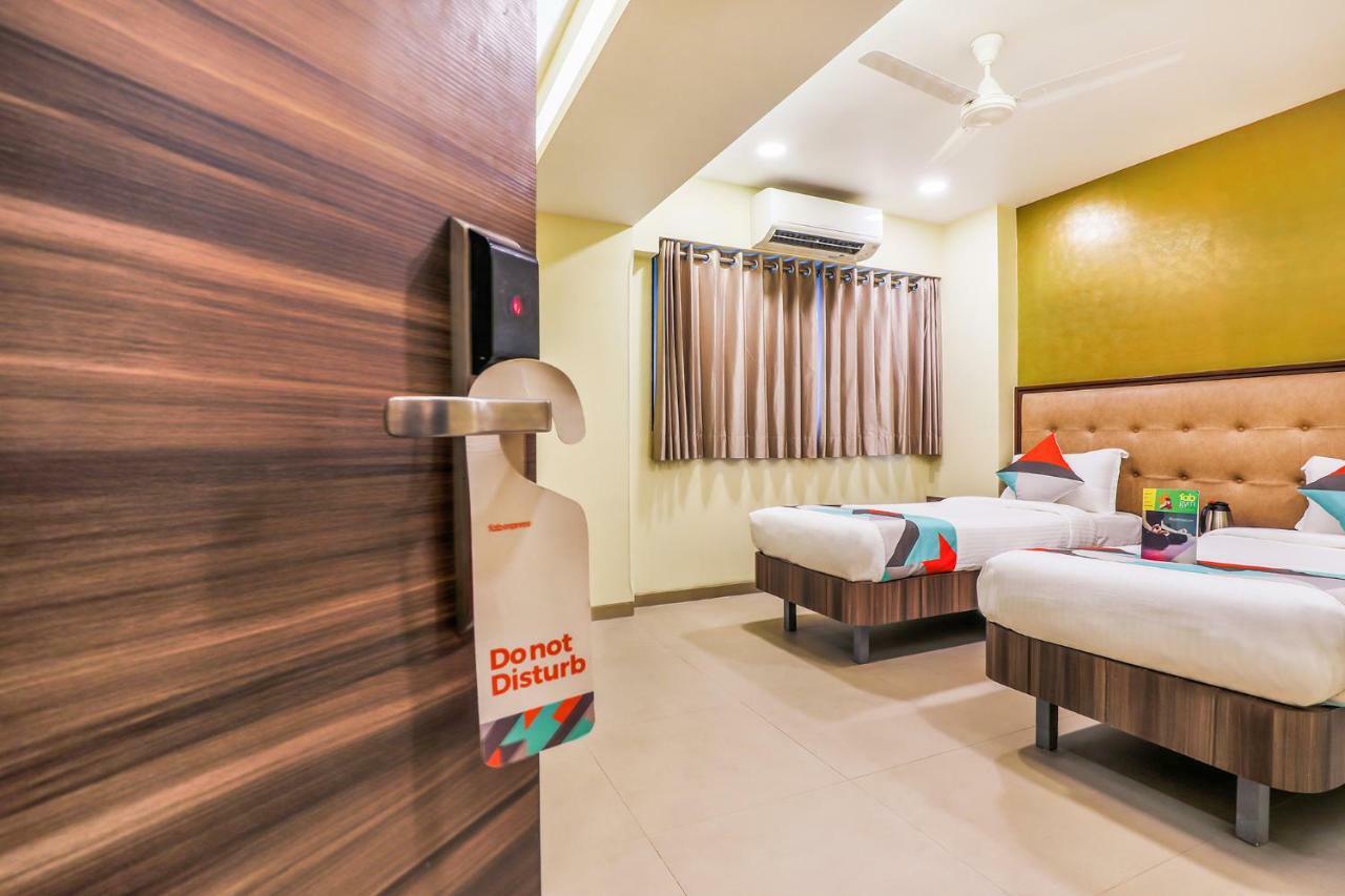 Fabhotel Landmark Residency - Nr Midc Turbhe Turambhe Exterior foto